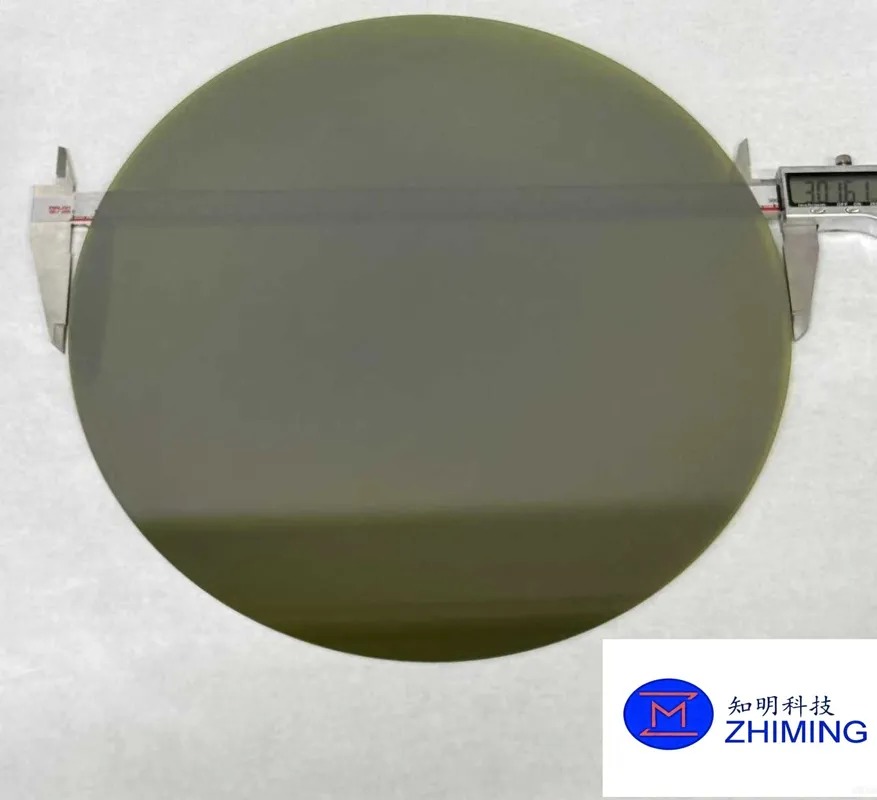 최신 회사 블로그 SiC 웨이퍼 지름 진화: 산업이 왜 300mm (12-인치) 로 전환되는가