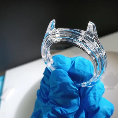 주문 맑은 투명한 사피어 시계 케이스에 대한 단일 크리스탈 재료 뒤쪽 유리 왕관 온라인 제조