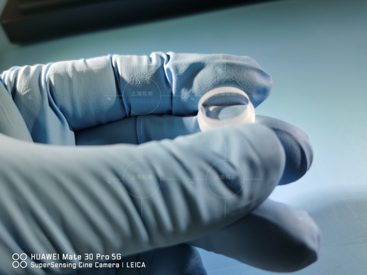 주문 견고성 9.0 광학 85% 눈에 보이는 닦은 사파이어 렌즈 온라인 제조